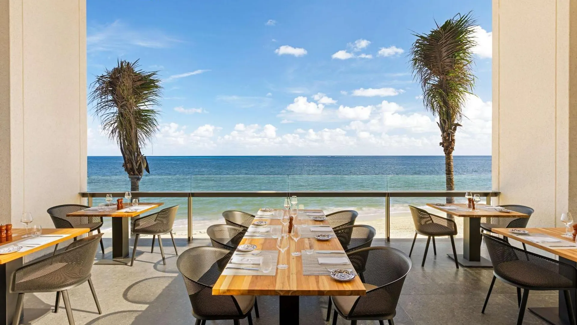 Hilton Cancun, An All-Inclusive Resort Puerto Morelos