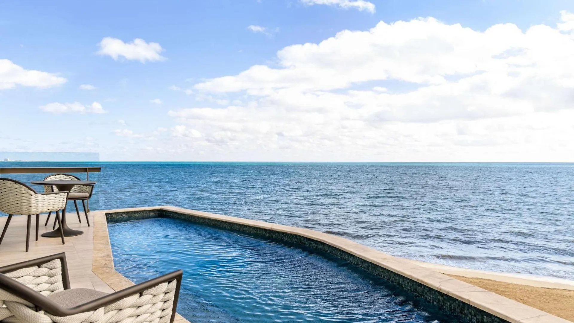 Hilton Cancun, An All-Inclusive Resort Puerto Morelos