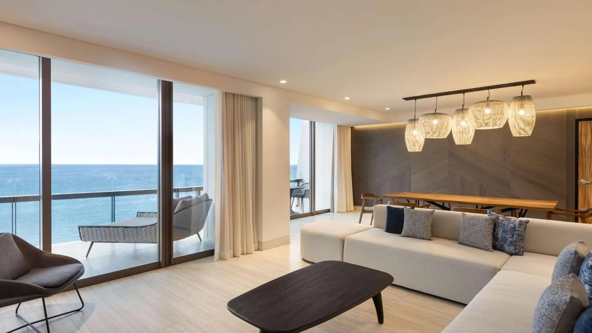 Hilton Cancun, An All-Inclusive Resort Puerto Morelos