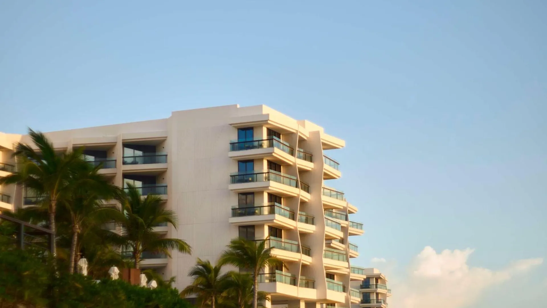 *****  Hilton Cancun, An All-Inclusive Resort Puerto Morelos Mexico